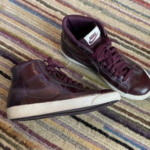 Nike Burgundy Blazer Sneaker